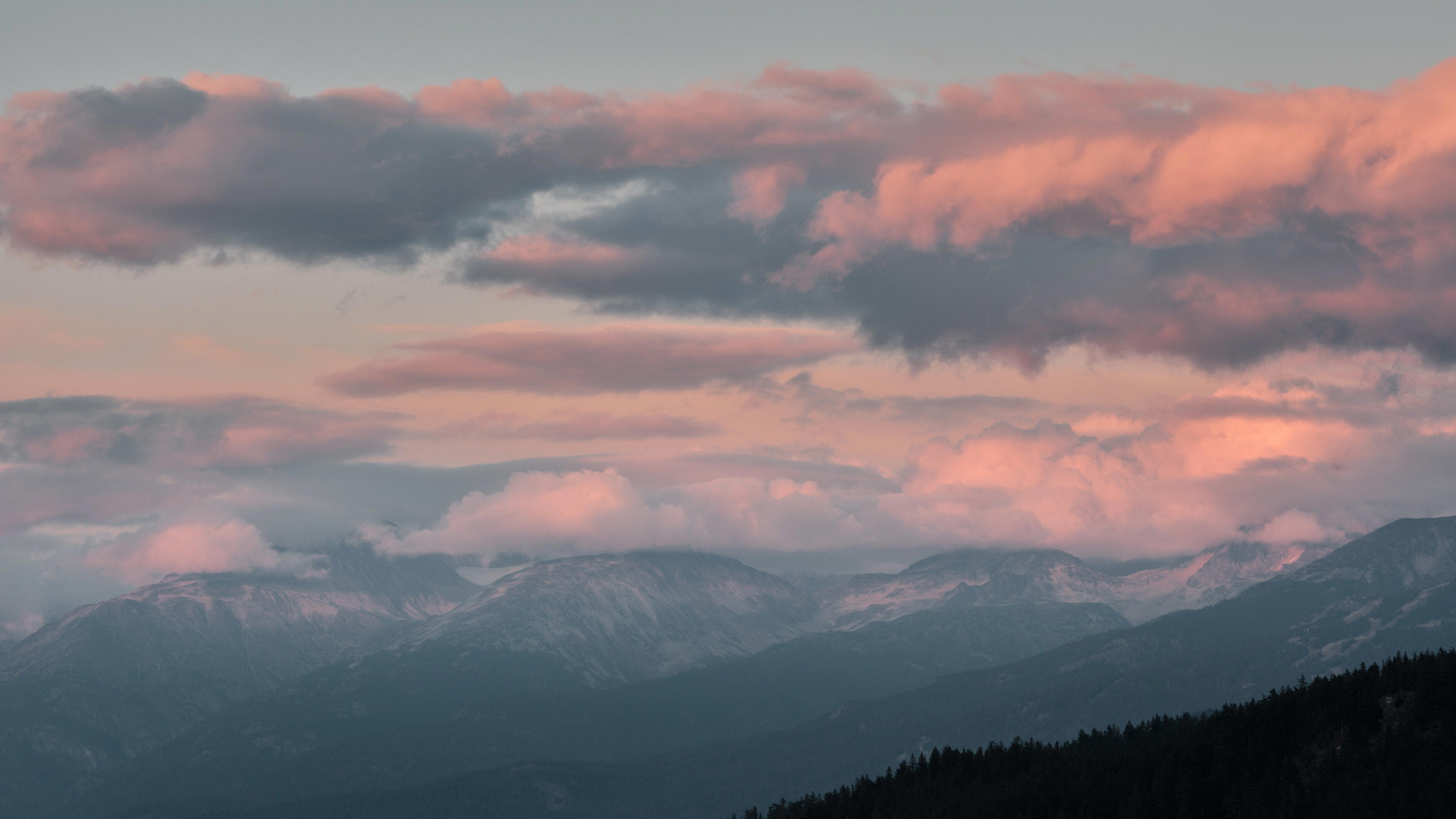 2023-09-18 19.05.51 Whistler_3000px.jpg