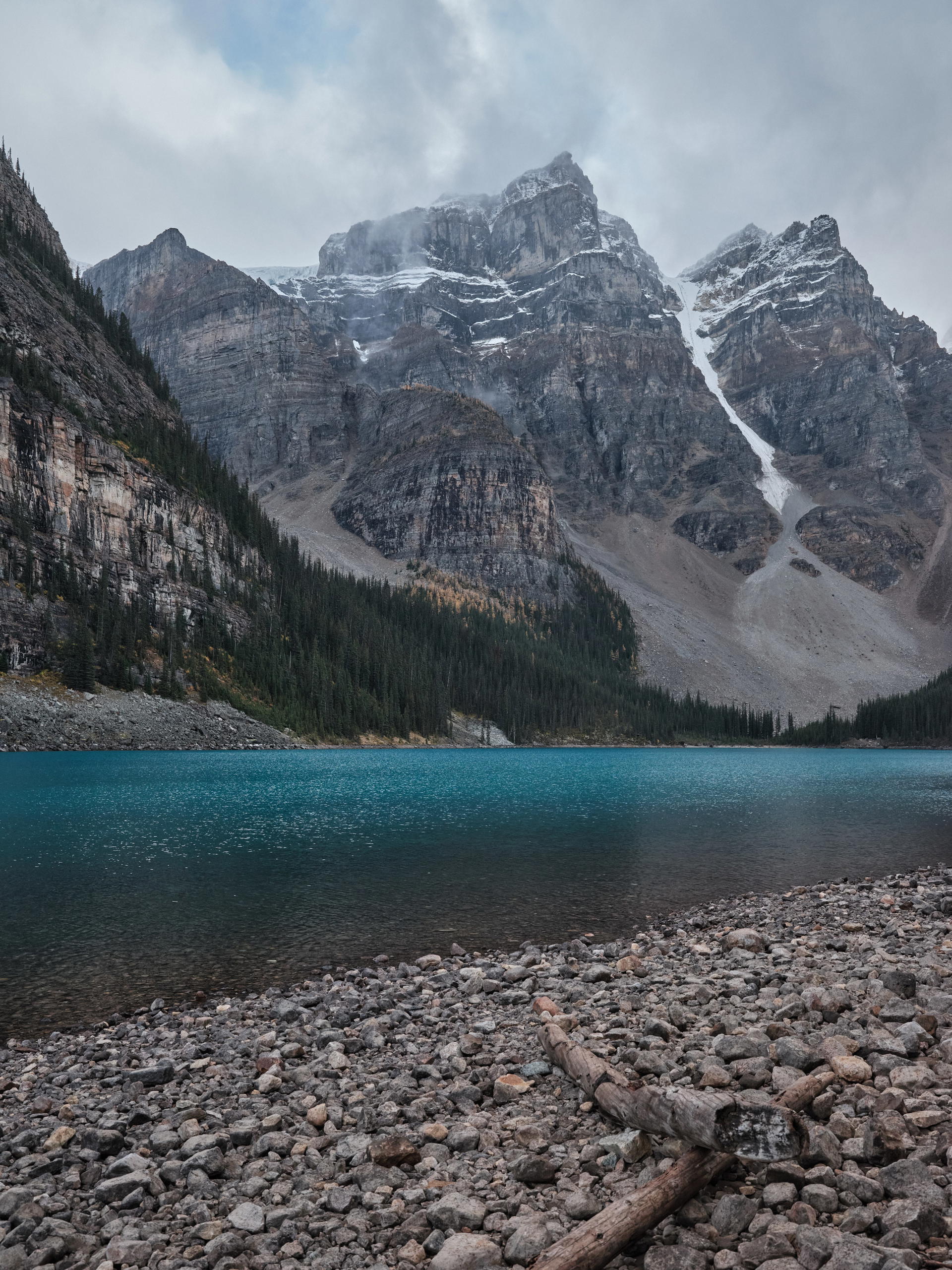 2023-09-26 16.37.27 Lake Louise_3000px.jpg