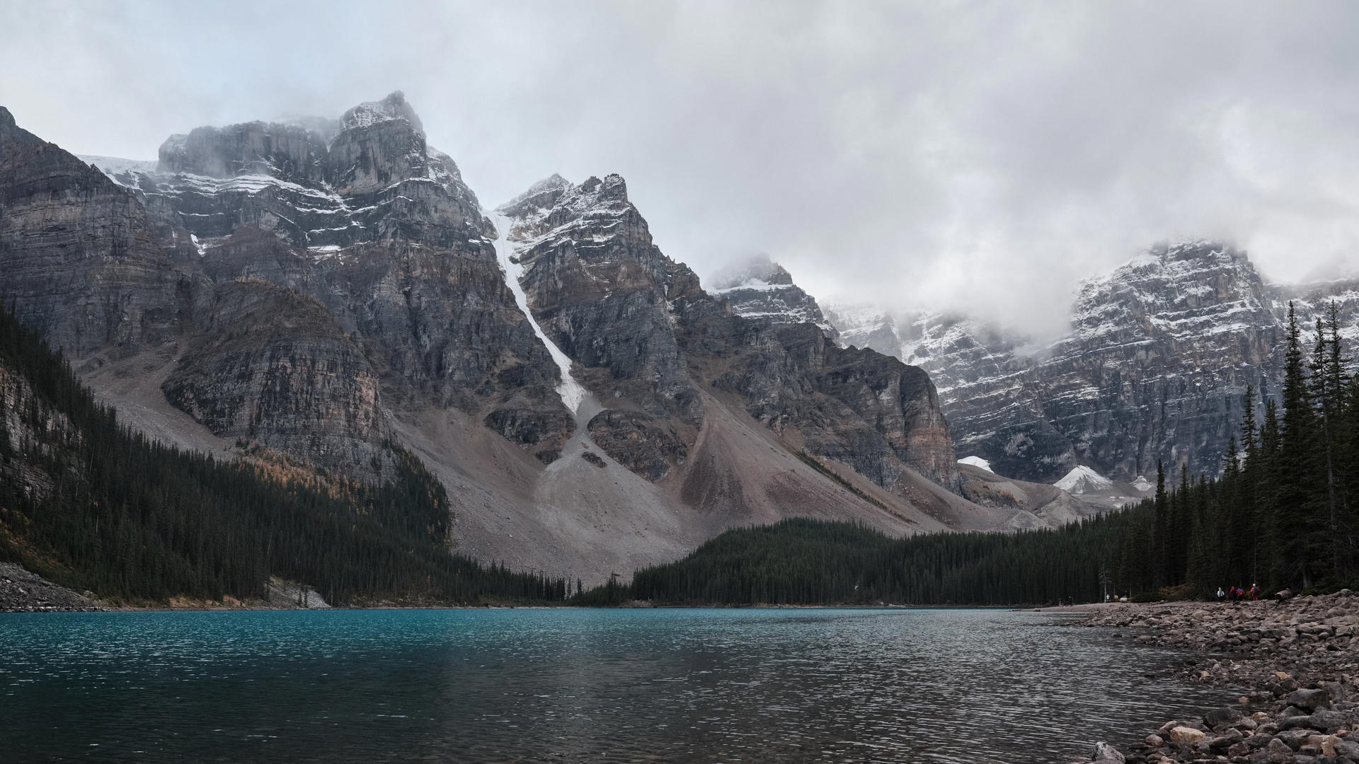 2023-09-26 16.39.39 Lake Louise_3000px.jpg
