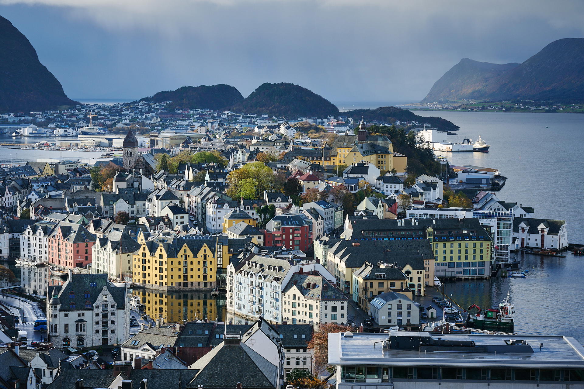 Blick über Alesund