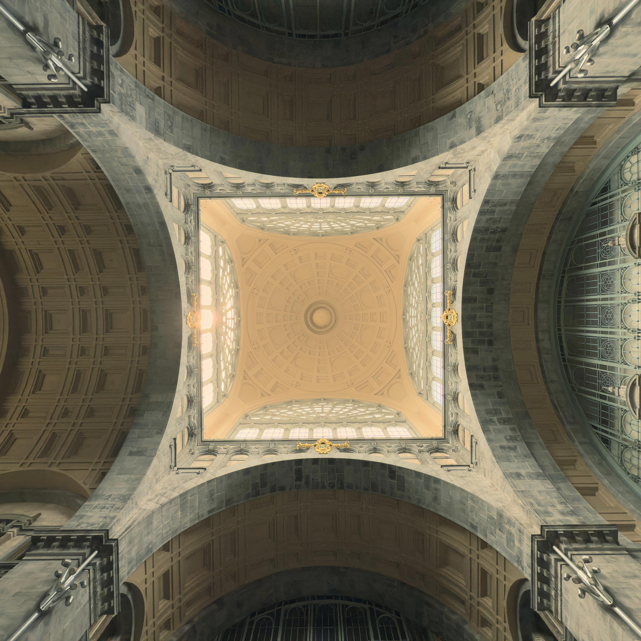 2025-06-08 13.50.06_Antwerp_2048.jpg