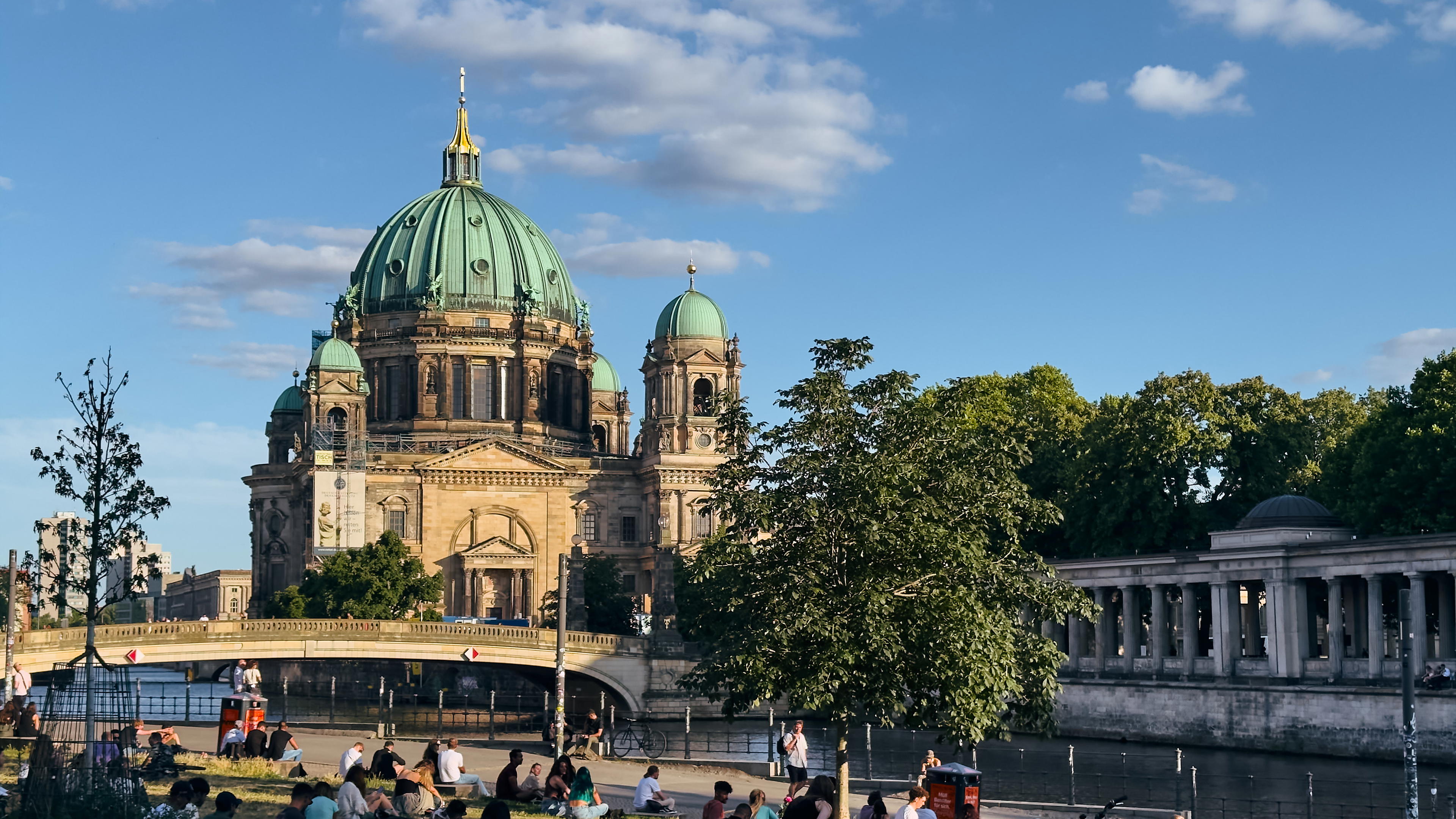 2025-07-03 19.35.55_Berlin_4096.jpg