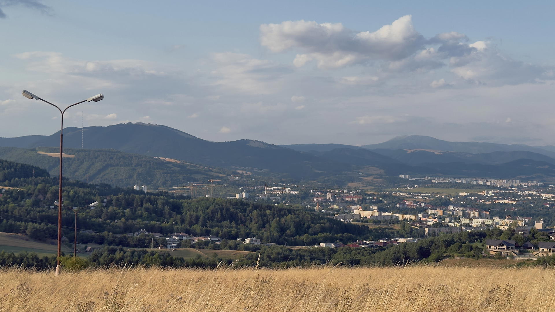 2025-07-15 19.06.04_Bratislava_2048.jpg