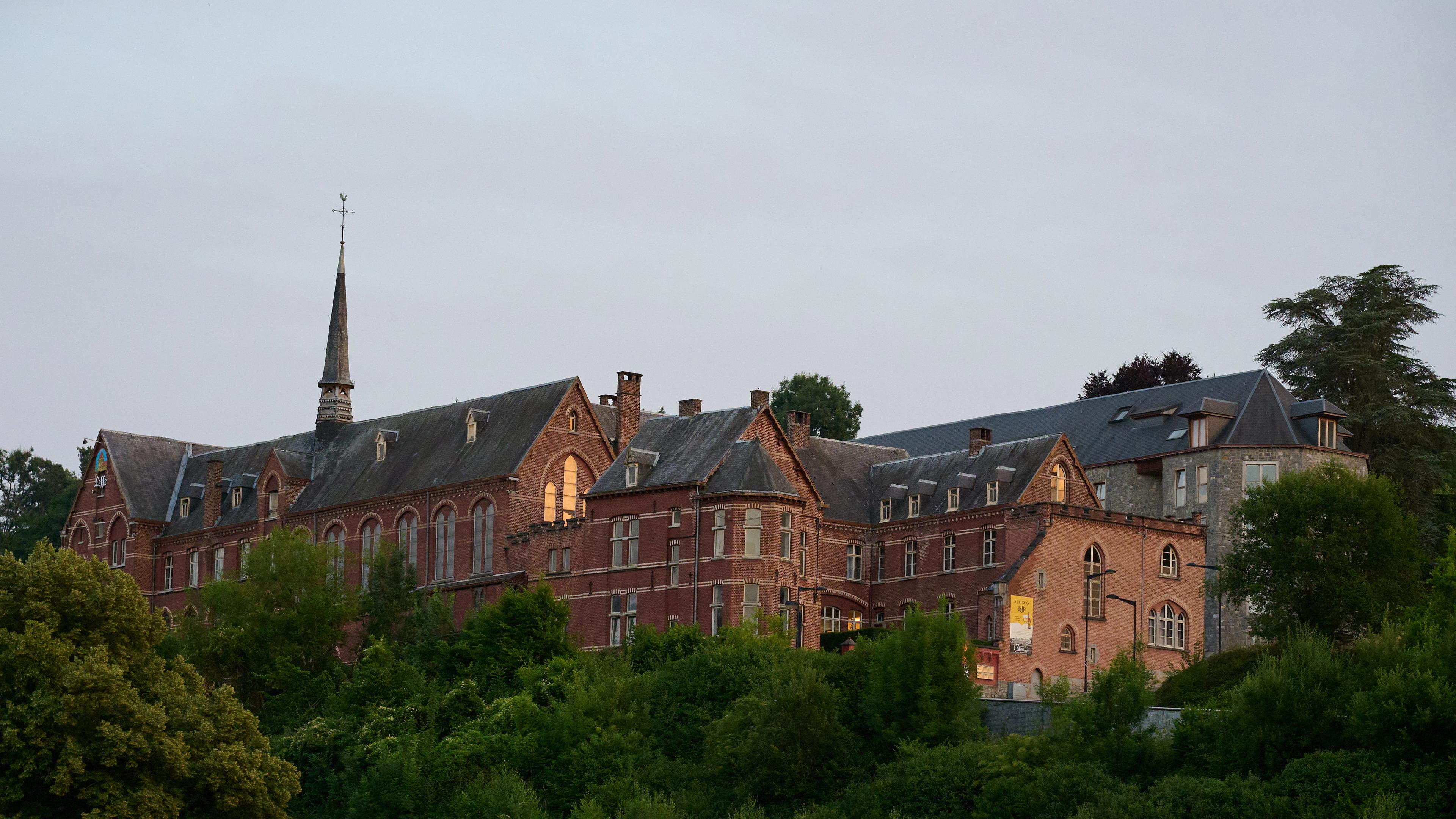 2025-06-25 20.54.16_Dinant_4096.jpg