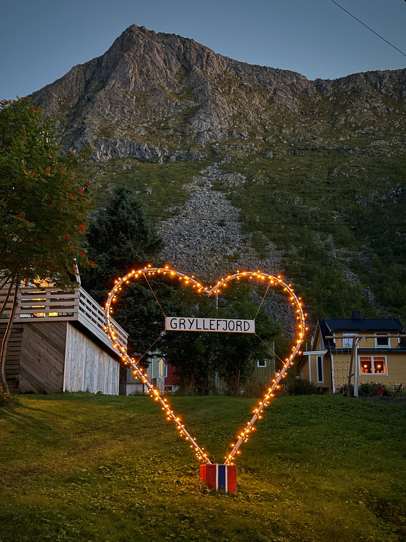 2025-09-06 21.12.18_Gryllefjord_2048.jpg