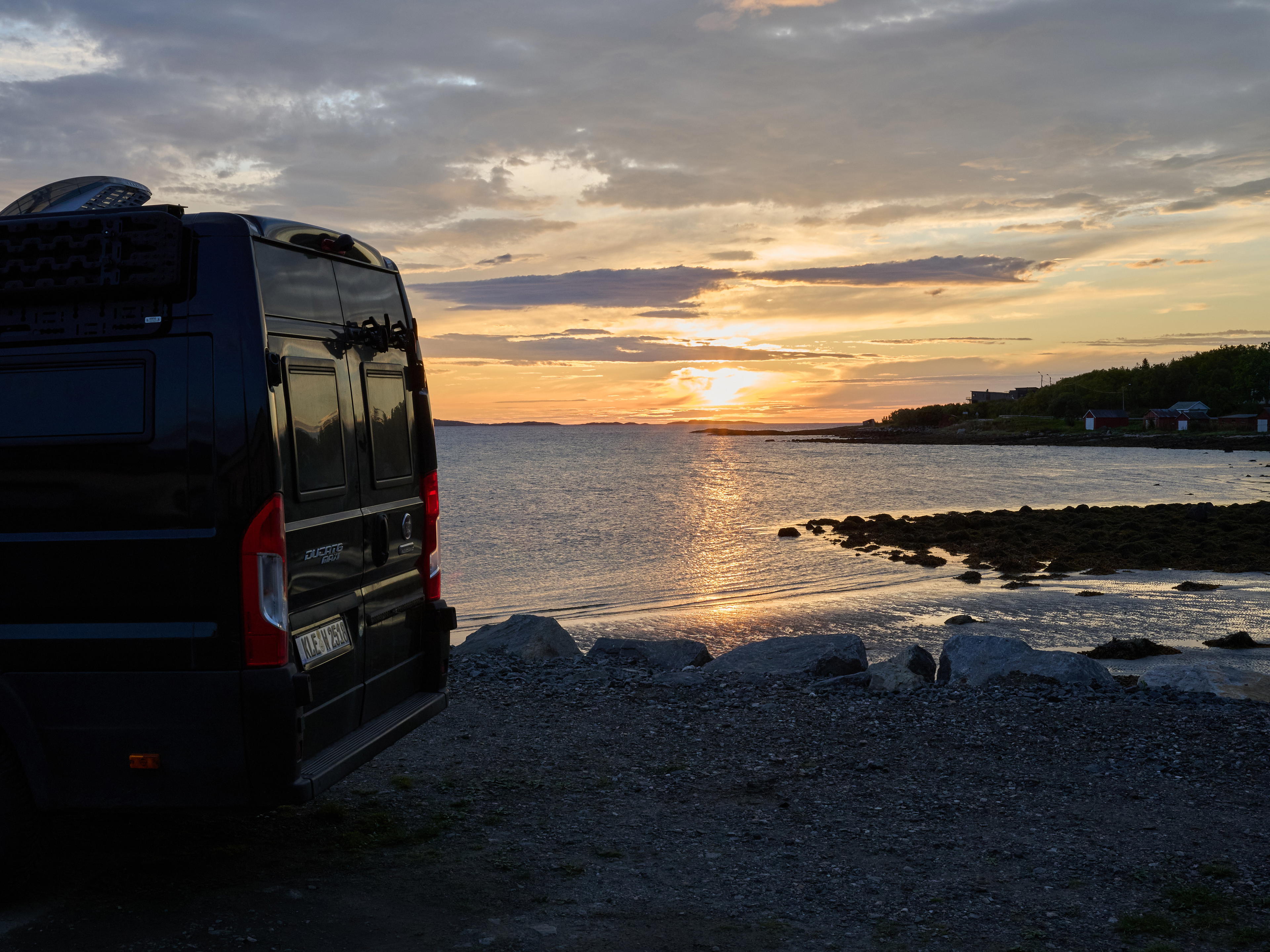 2025-09-07 19.40.45_Husfjellet_4096.jpg