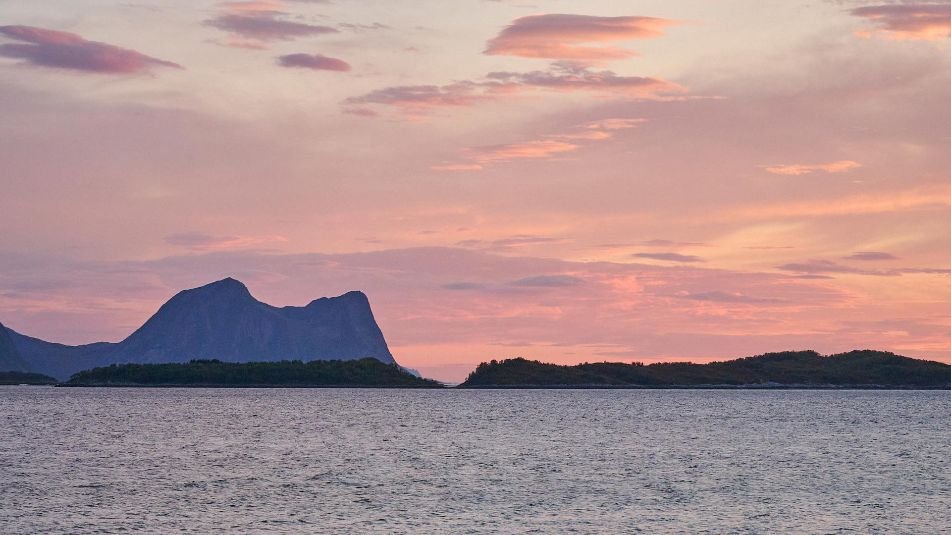 2025-09-07 20.10.47_Husfjellet_2048.jpg