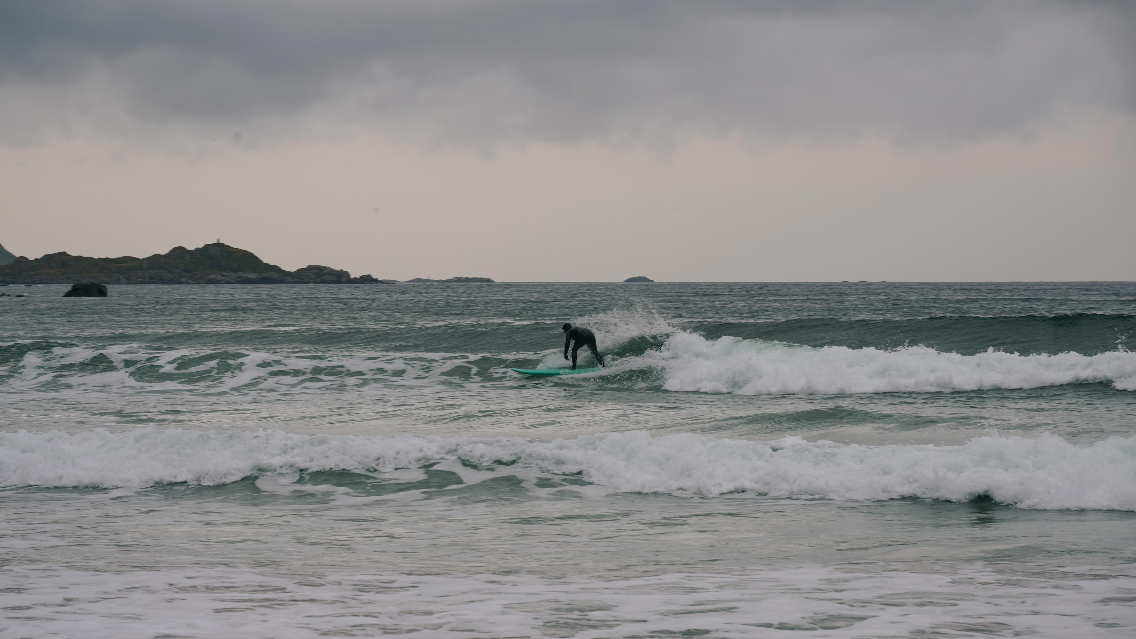 2025-09-26 16.05.06_Lofoten Beach Camp 1_4096.jpg