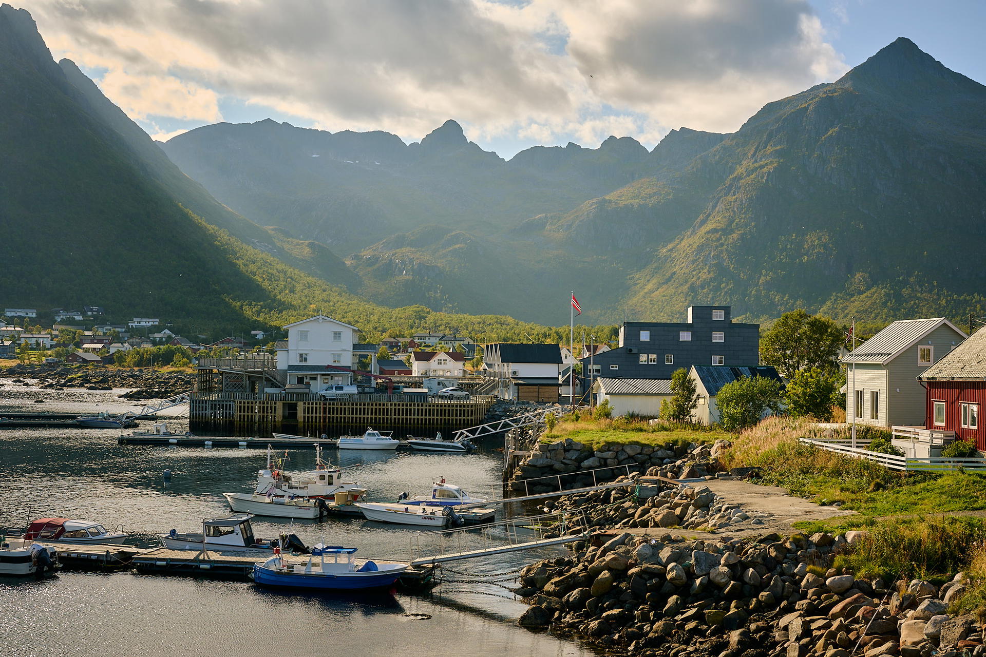 2025-09-10 11.26.15_Mefjordvaer_2048.jpg
