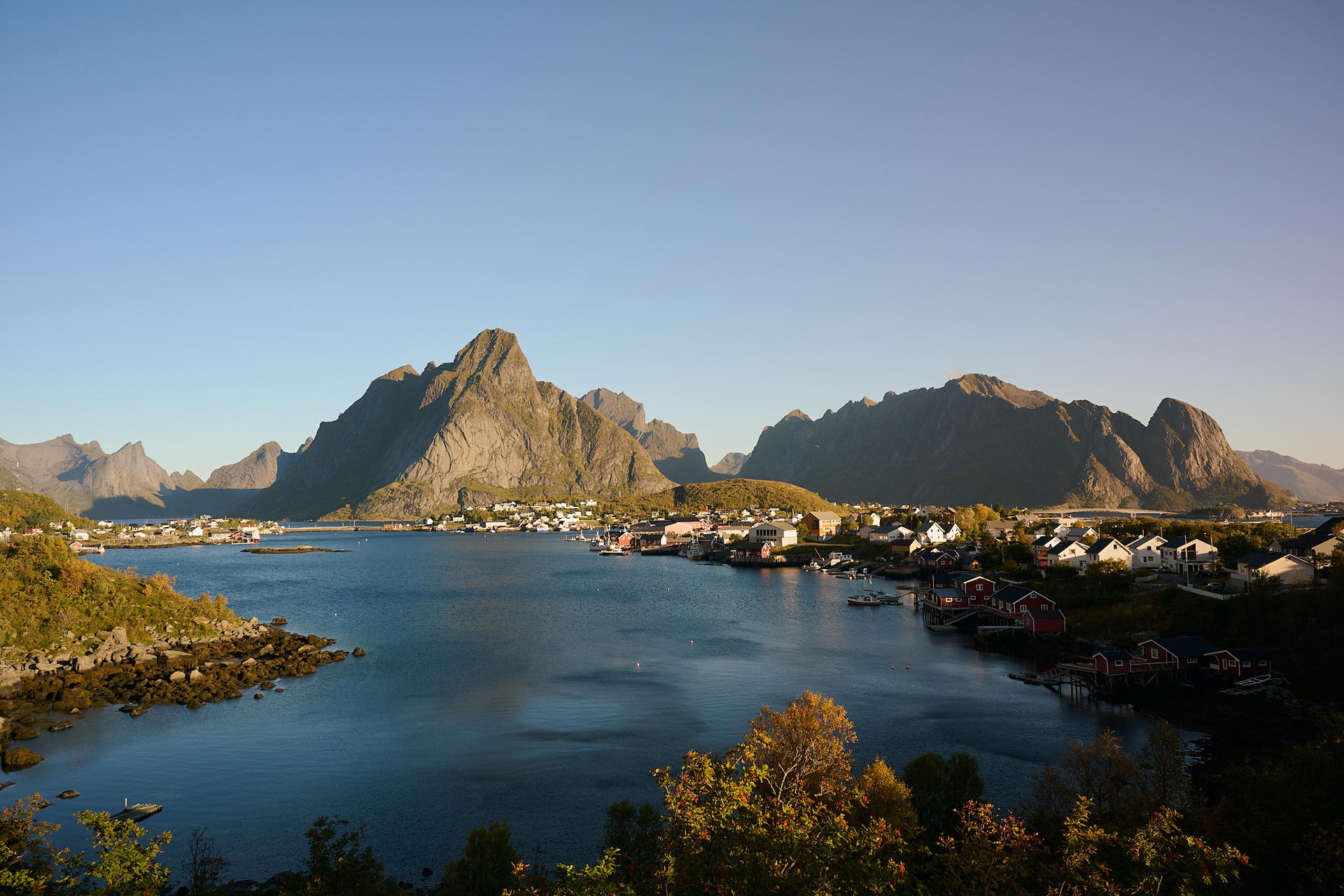 2025-09-27 09.23.11_Reine_2048.jpg