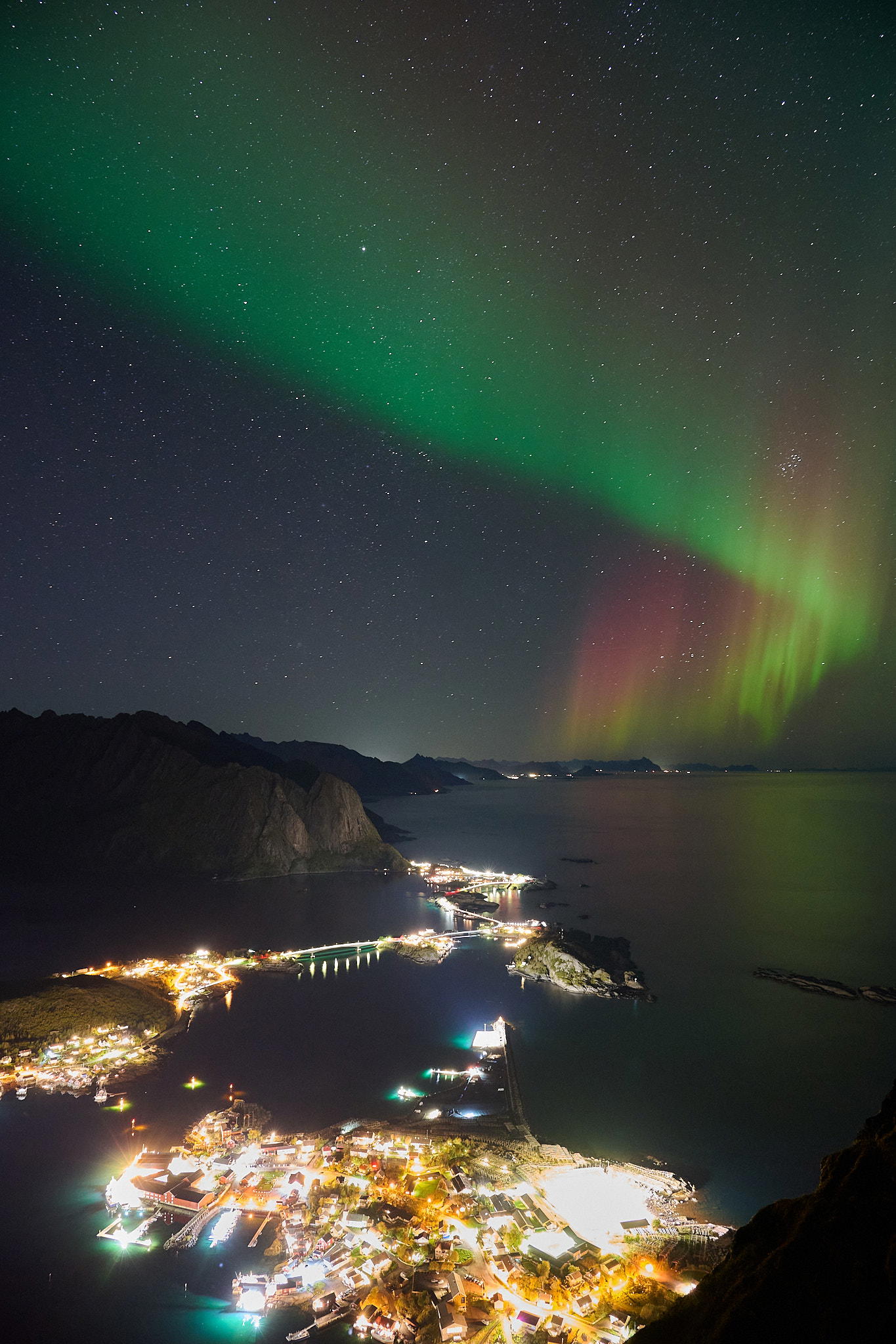 2025-09-27 21.38.50_Reine_2048.jpg