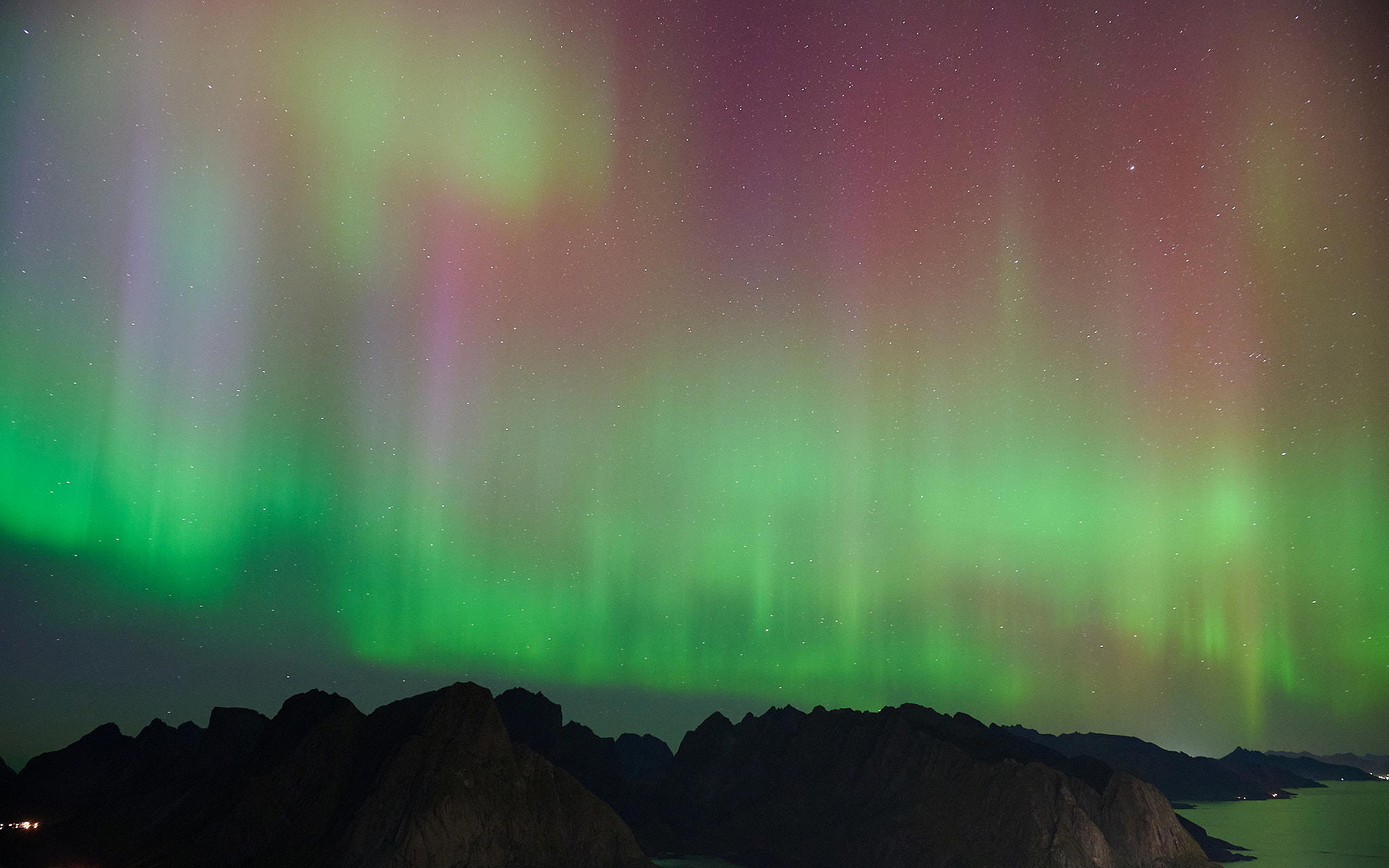 2025-09-27 21.58.17_Reine_2048.jpg