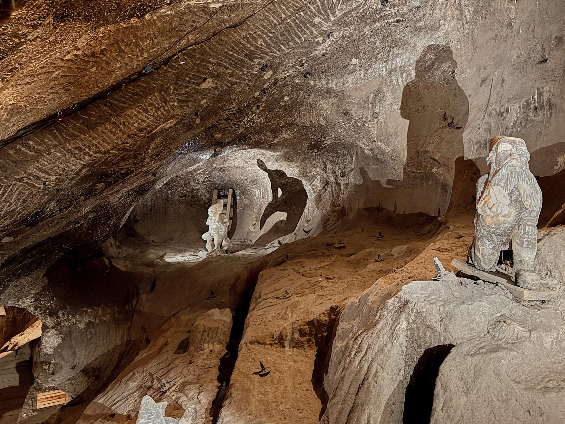 2025-07-11 15.07.12_Salzmine Wieliczka_2048.jpg