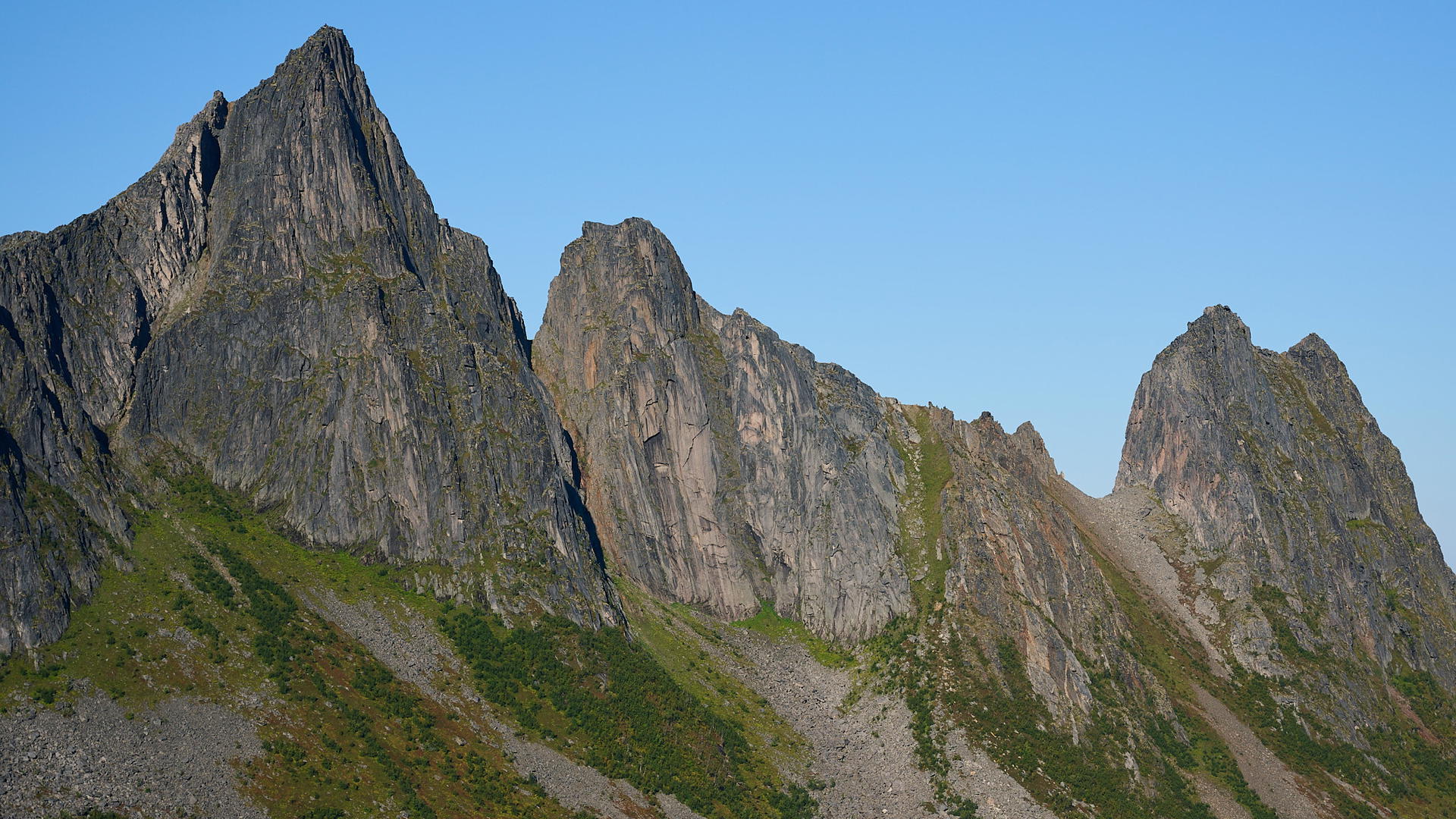 2025-09-09 12.31.36_Segla und Hesten_2048.jpg