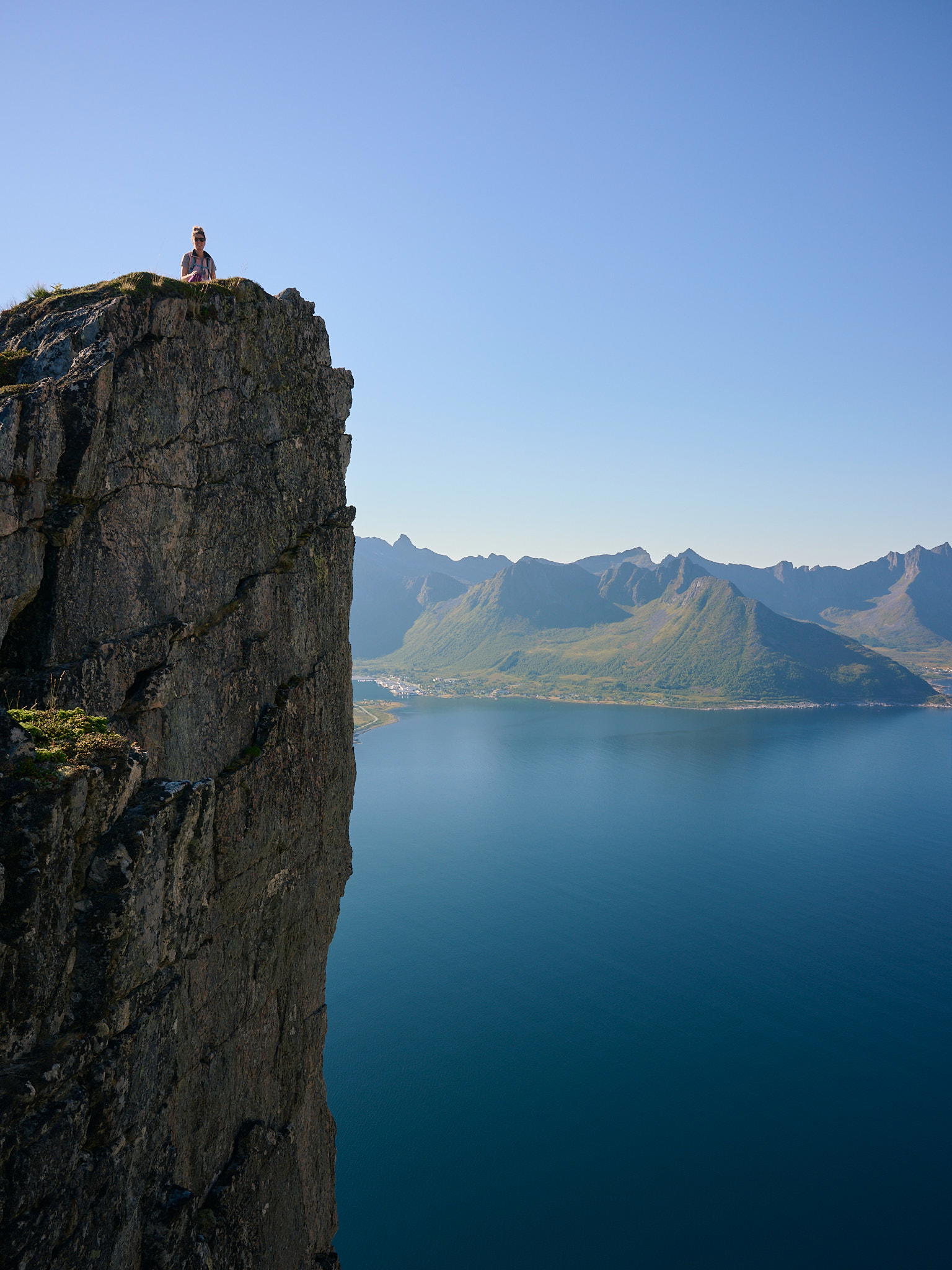 2025-09-09 13.34.02_Segla und Hesten_2048.jpg