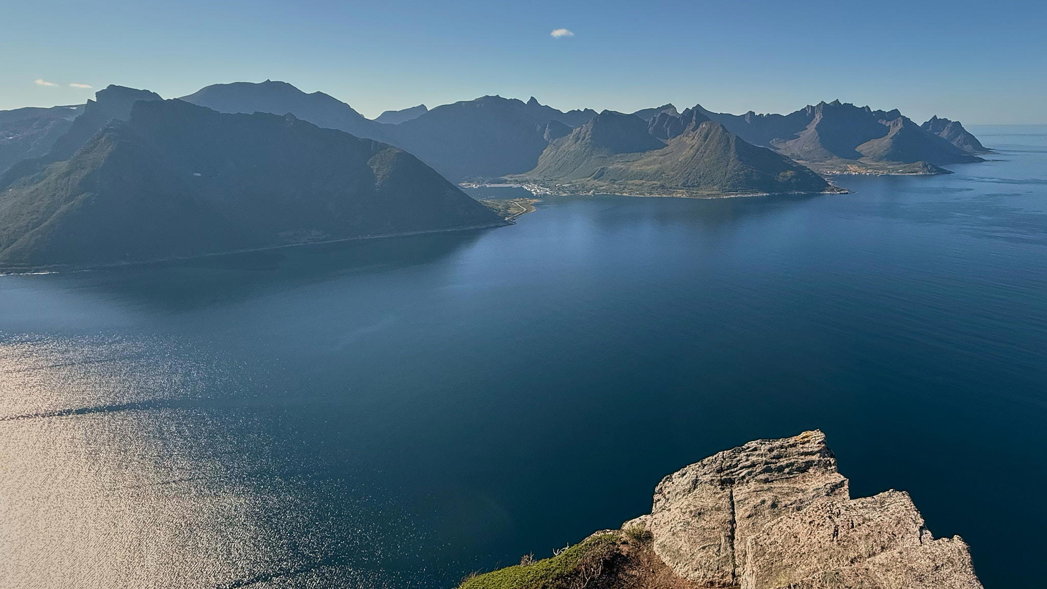 2025-09-09 13.35.18_Segla und Hesten_2048.jpg