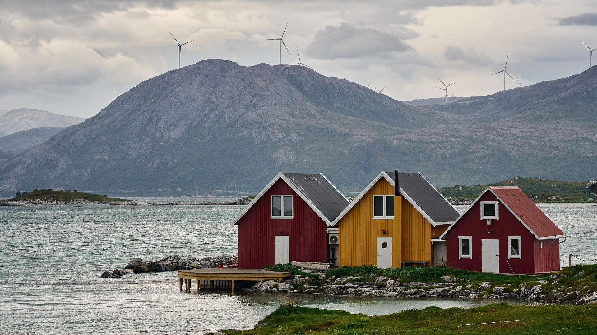 2025-09-12 16.25.49_Somaroy_2048.jpg