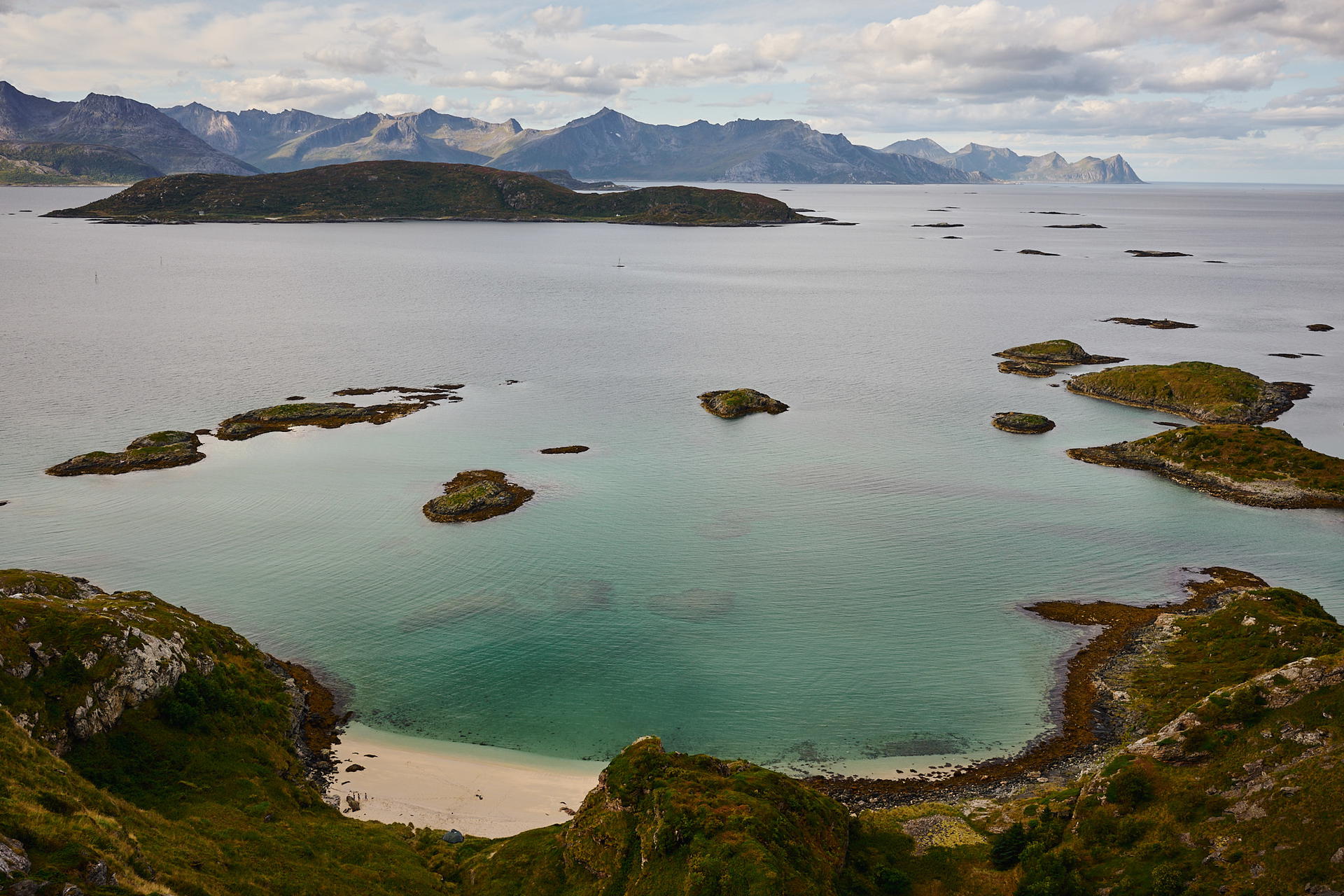 2025-09-13 10.27.09_Somaroy_2048.jpg