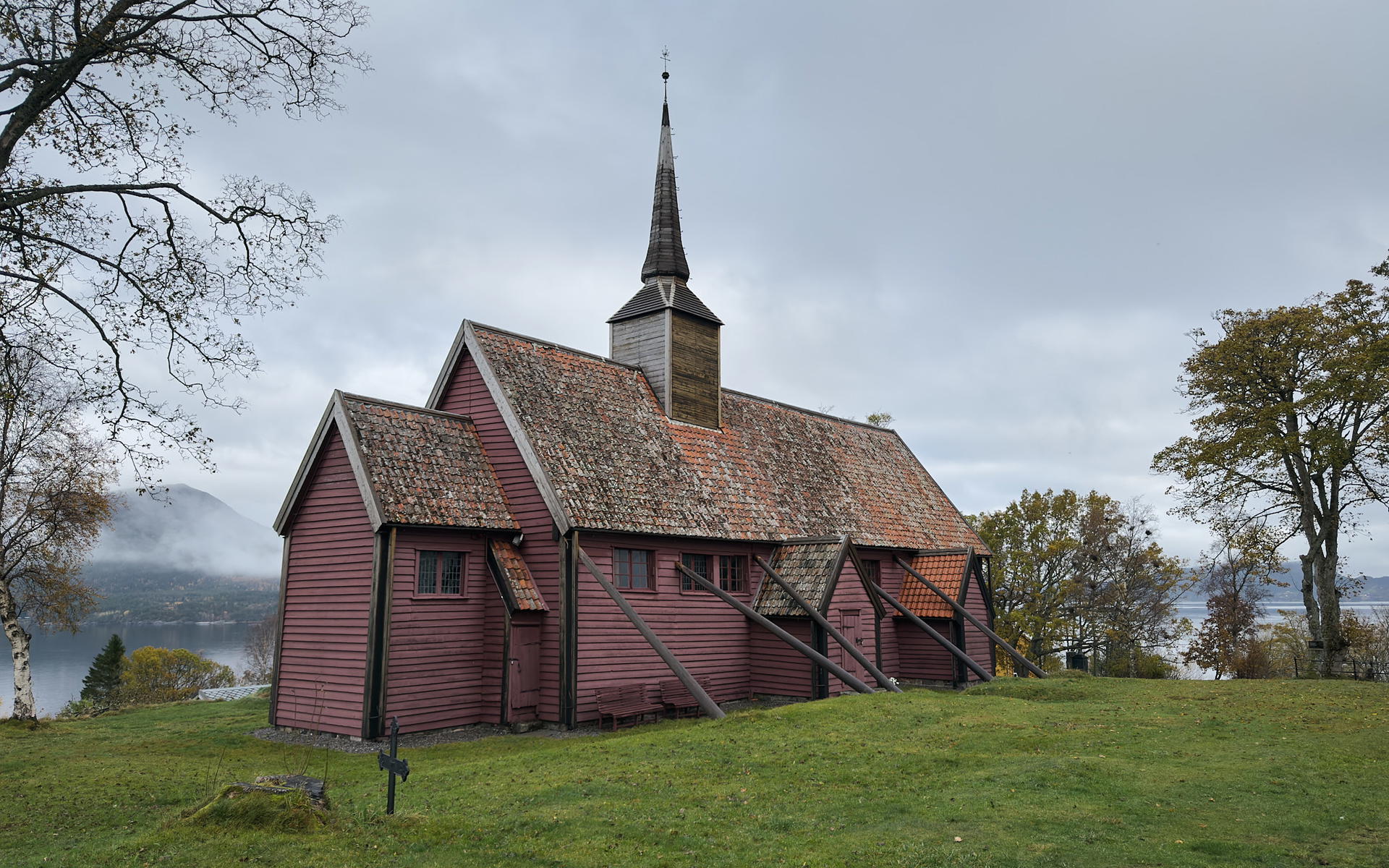 Bild der Kirche