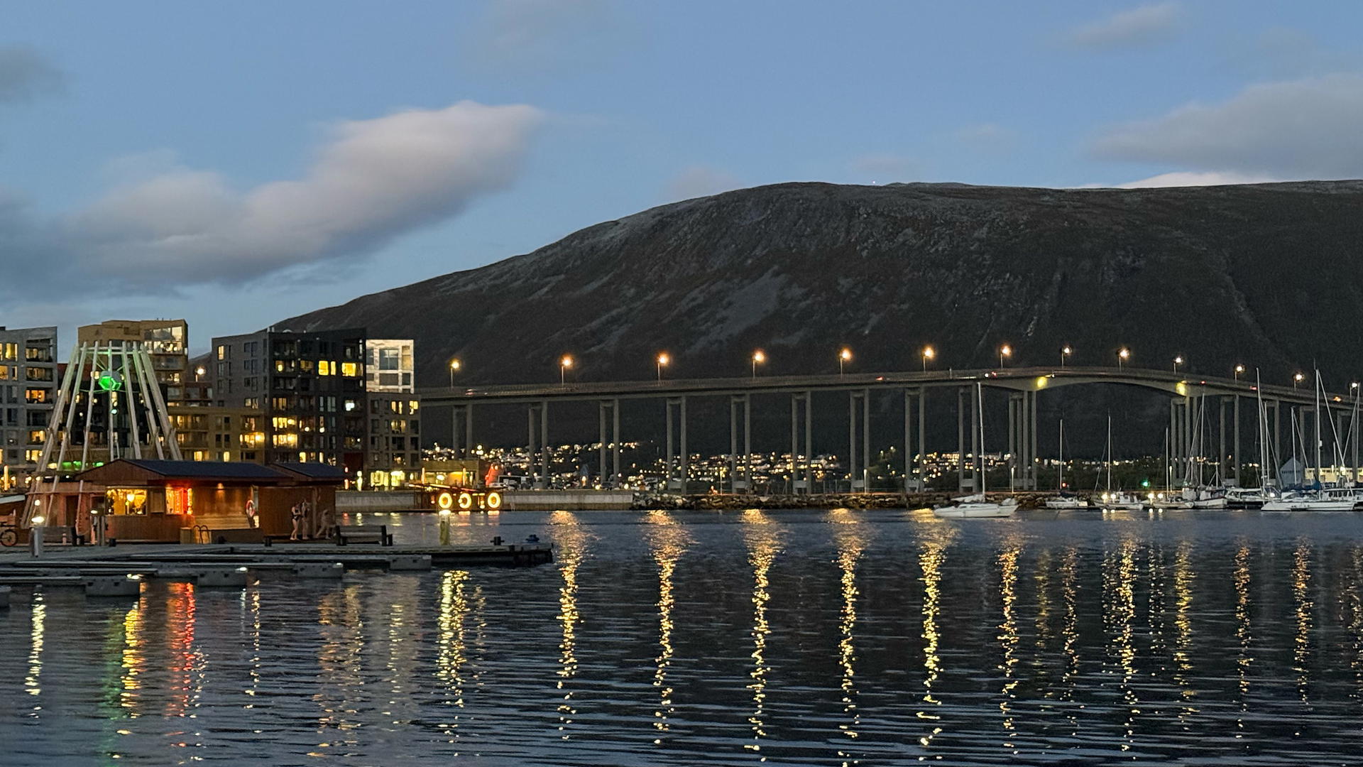 2025-09-18 19.58.39_Tromso_2048.jpg