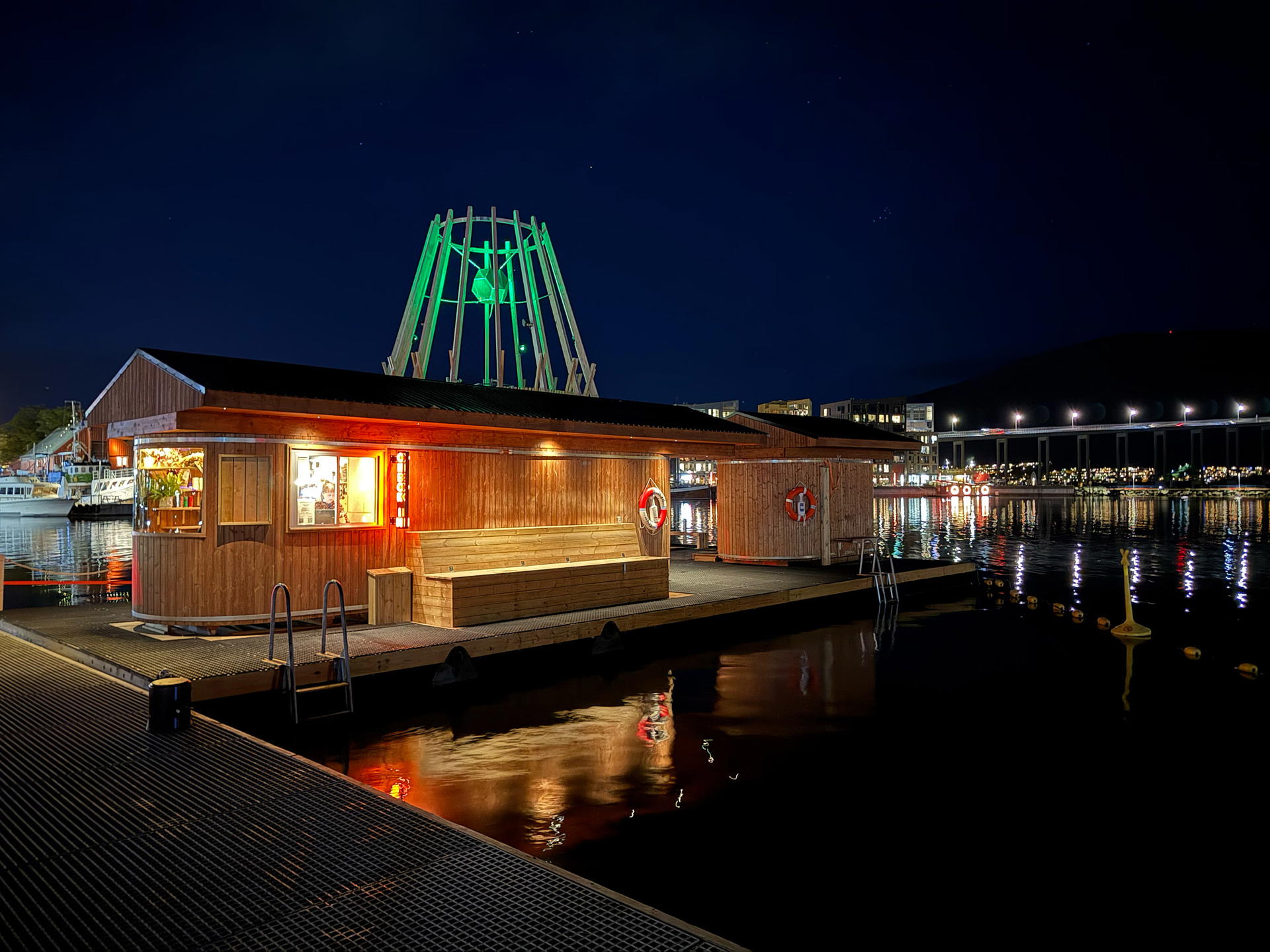 2025-09-18 21.26.01_Tromso_2048.jpg