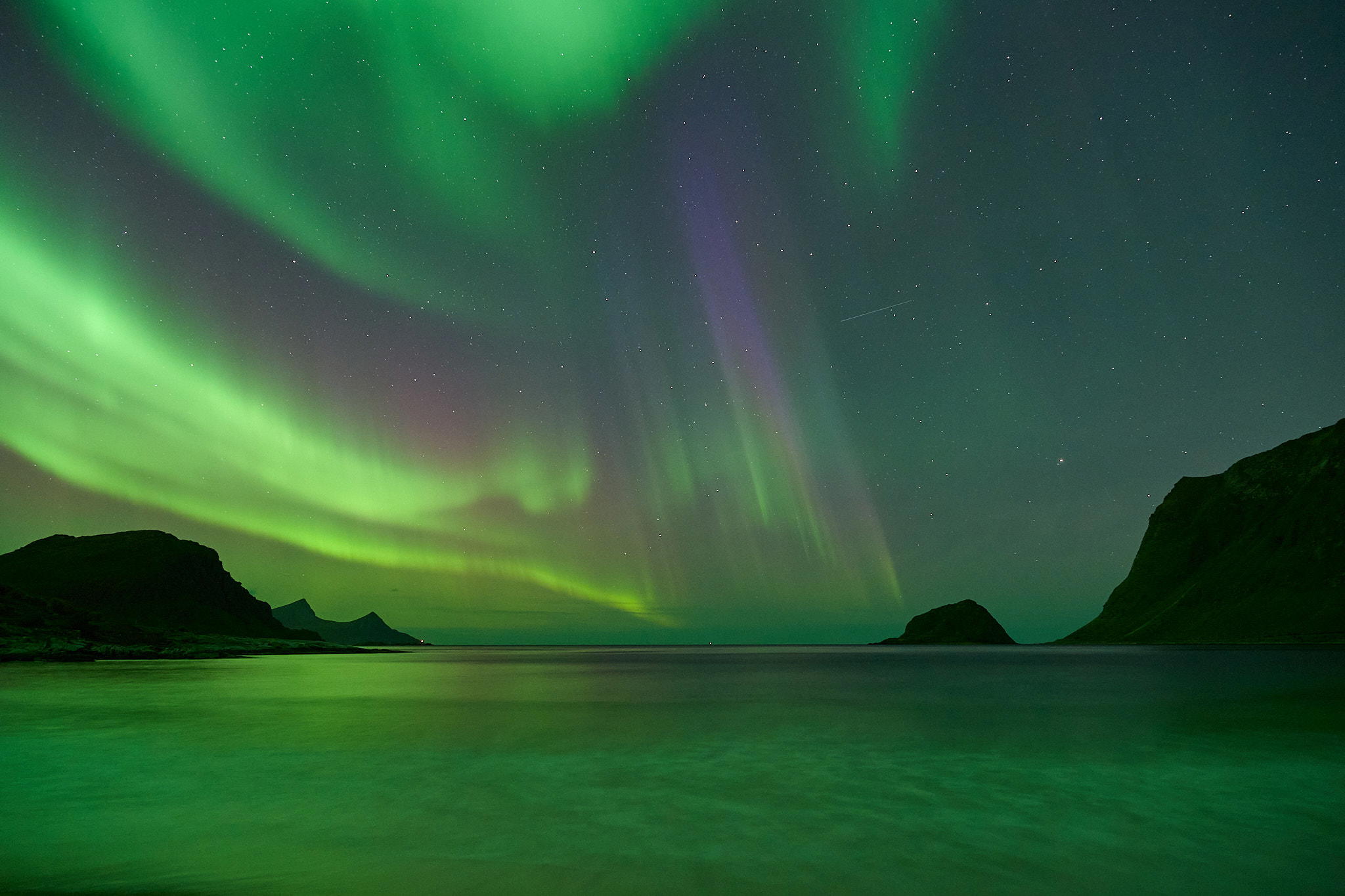 2025-10-01 22.00.09_Vik_2048.jpg