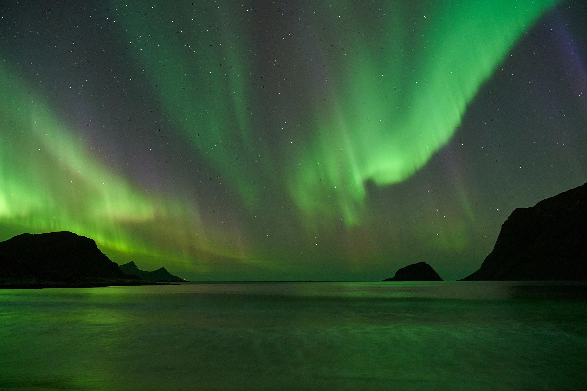 2025-10-01 22.18.09_Vik_2048.jpg