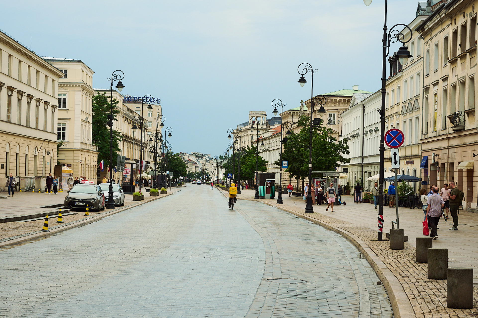 2025-07-08 19.19.59_Warszawa_2048.jpg