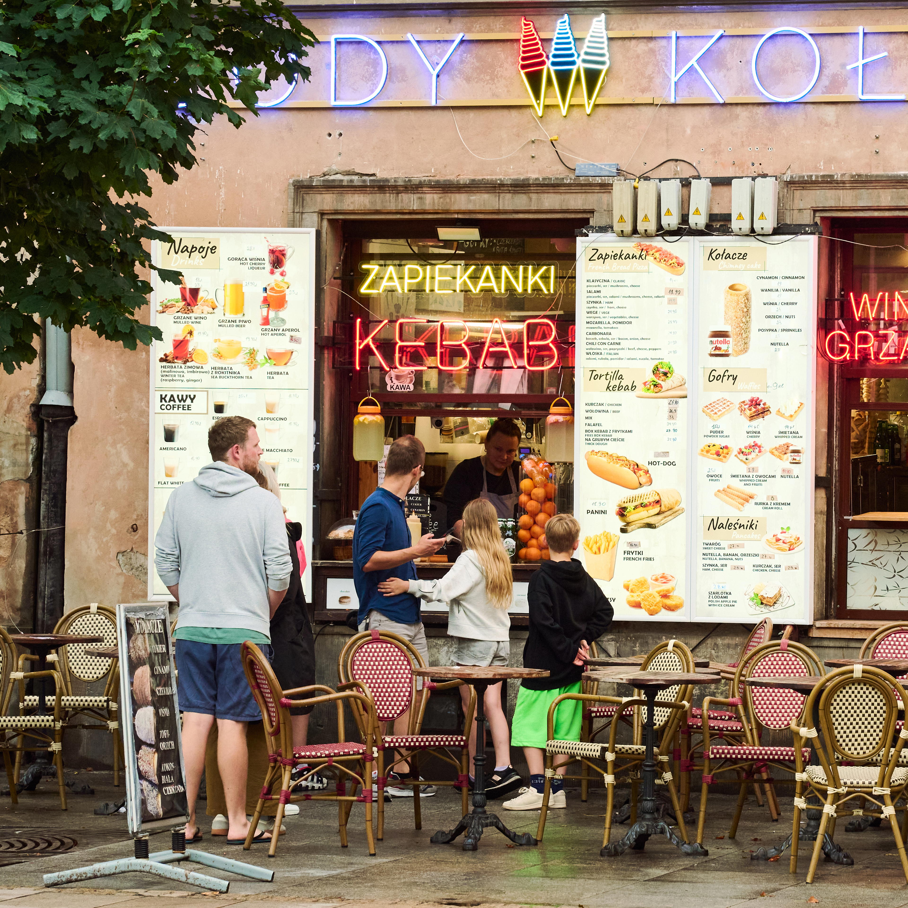 2025-07-08 19.42.55_Warszawa_4096.jpg